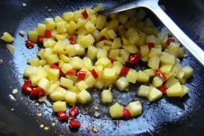 Make Spicy potatoes step 6