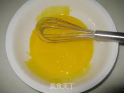 Make Paper toaster cake step 2