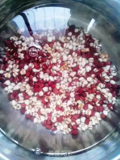 Make Red bean rice soy step 1