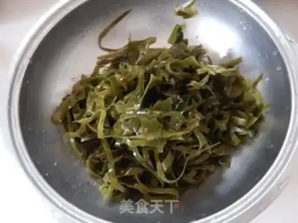 Make Tofu-curded seaweed step 1