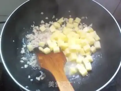 Make A little rabbit coffee and potatoes step 4
