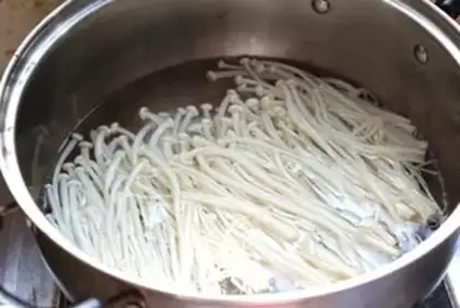 Make Dutch bean gin needle step 1