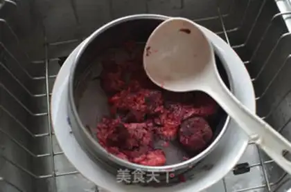 Make Yang Mei Juice step 2