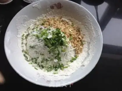 Make Onion walnut step 3