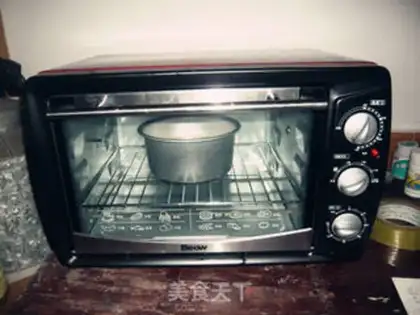 Make Red tea sponge cake step 4