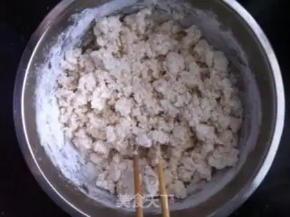 Make Five onions step 1