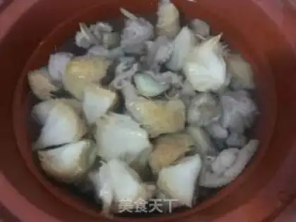Make Monkey-head mushroom chicken soup step 4