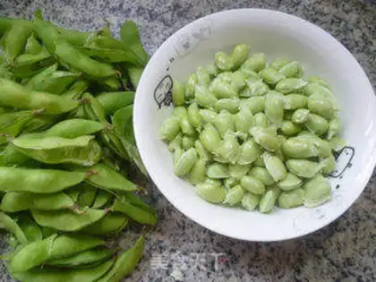 Make Sheeptails, white, fried beans step 1