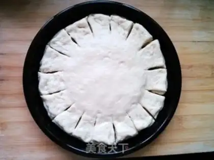 Make Sunflower pie step 11