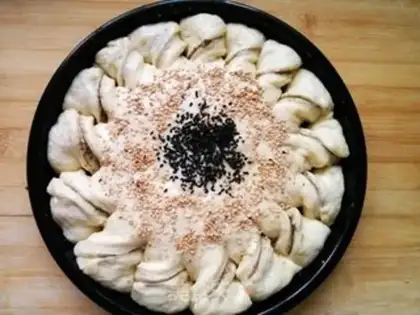 Make Sunflower pie step 13