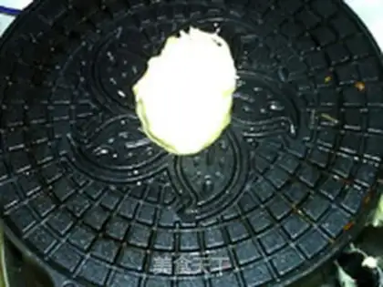 Make Cricket eggs step 9