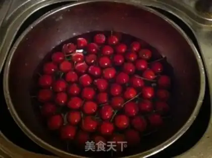 Make Tasty fruit and tan step 0