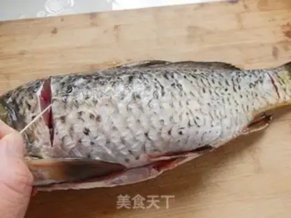 Make Spicy fish step 1