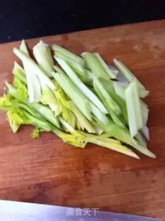 Make Celery rice powder step 1