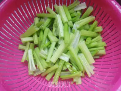 Make Celery veal step 0