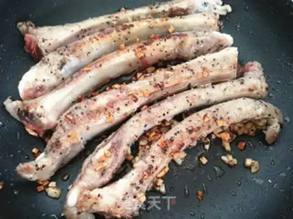 Make Black pepper garlic pork chops step 6