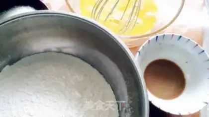 Make Coffee almond snowcake step 1