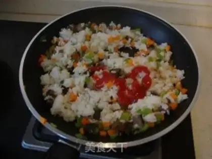 Make Beef carrot fried rice step 4