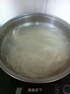 Make Soy sauce, noodle step 3