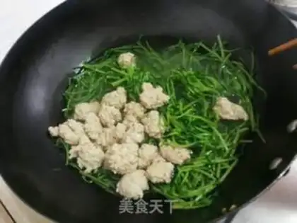 Make Bean seed meatball soup step 10