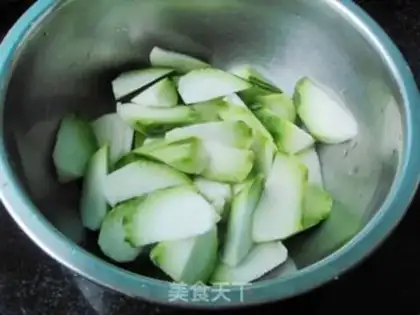 Make Tomato melon soup step 4