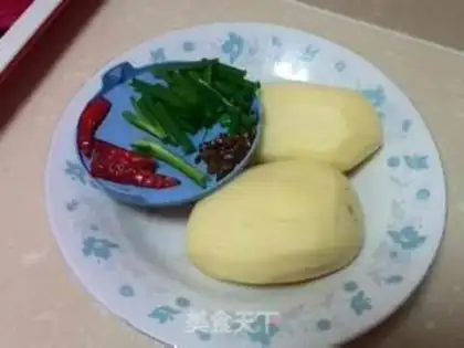 Make Jealousy potatoes step 0