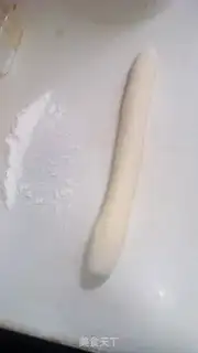 Make Cream egg buns step 5