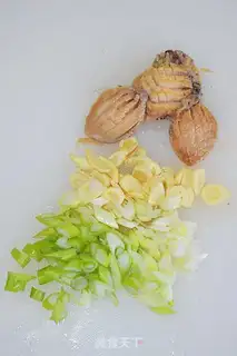 Make Big bowl of seafood step 1