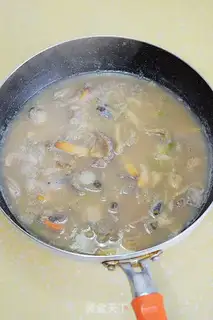Make Big bowl of seafood step 3