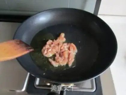 Make Black pepper sauce and potatoes step 3