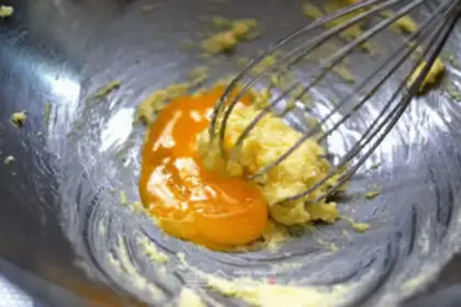 Make Coconut ball step 3
