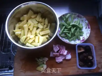 Make Potato fried meat step 0