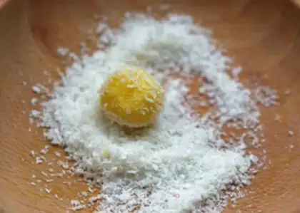 Make Coconut ball step 6