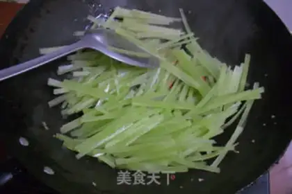 Make Cracked meat step 1