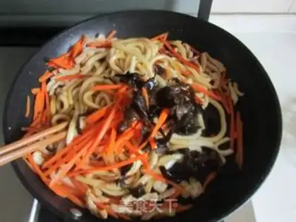 Make Black pepper sauce and potatoes step 7