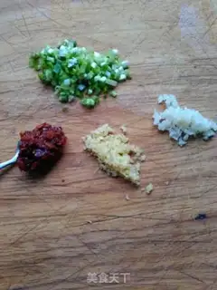 Make Ants on the tree step 2