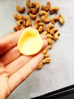 Make Cashew soufflé step 7