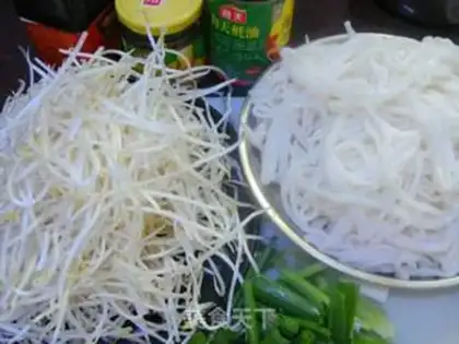 Make Silvertooth fried sauce step 0