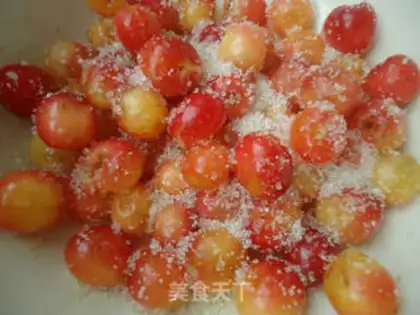 Make Cherry candy cans step 3
