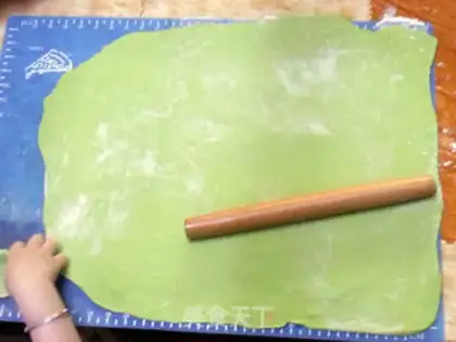 Make Colored vegetable butterflies step 4