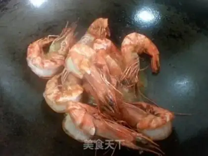 Make Curry and shrimp pasta step 2