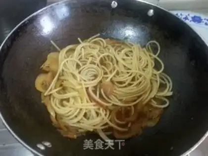 Make Curry and shrimp pasta step 6