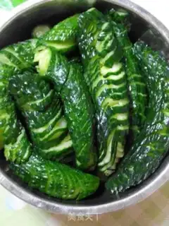 Make Sugar and vinegar cucumber step 3