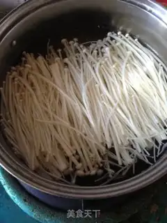 Make Home cooking meat step 3