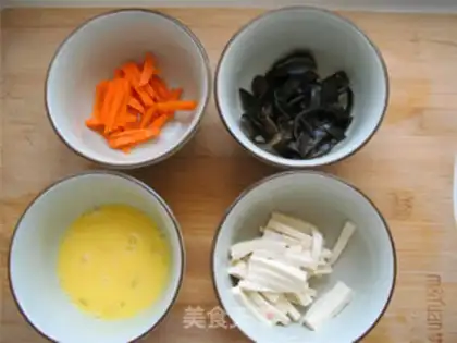 Make Tofu eggs soup step 1