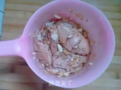 Make Garlic chicken on the wing step 0