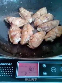 Make Garlic chicken on the wing step 2