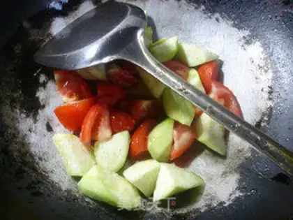 Make Tomato silk omelet soup step 8