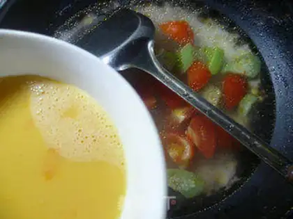 Make Tomato silk omelet soup step 13