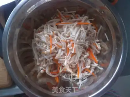 Make Frozen needle mushrooms step 4